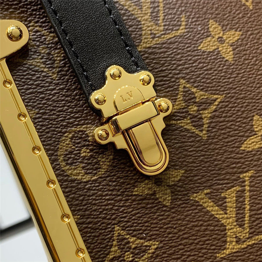 l0vis Vvtt0n lv lucky trunk monogram bag