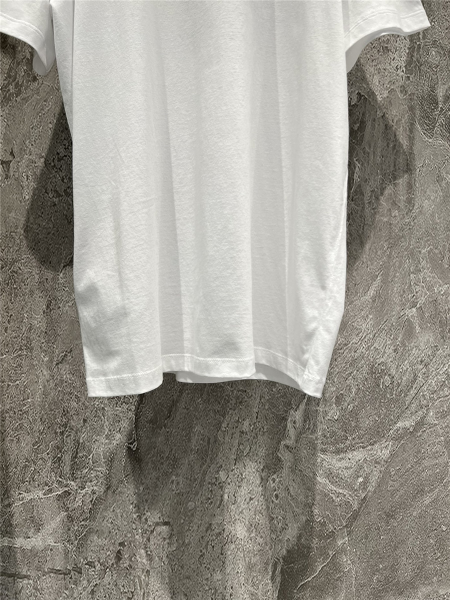 pra*a D1am0nd triangle logo t shirt