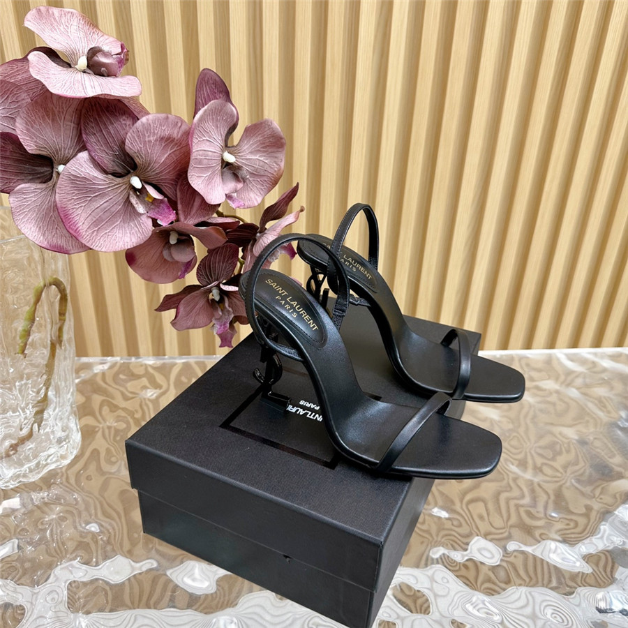 Y51 pointed high heel sandals