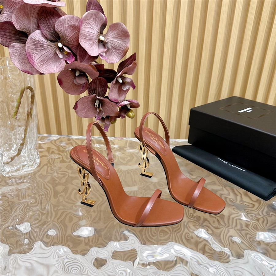 Y51 pointed high heel sandals