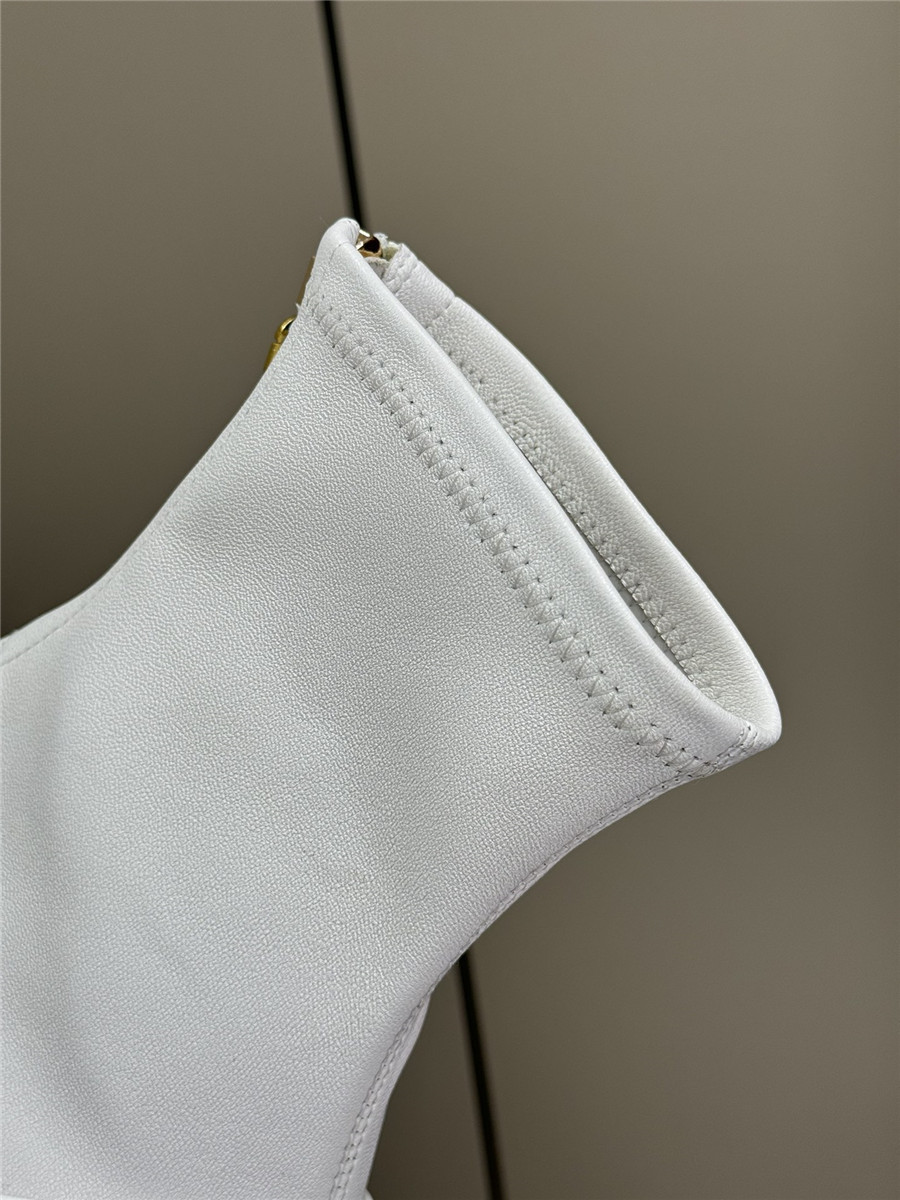 D10r stretch lambskin ankle boots