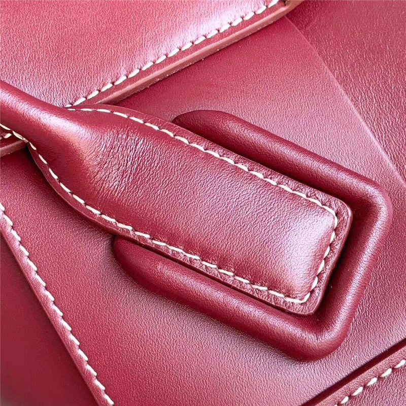 b0tt*ga Ven*ta arco 33 bag wine red