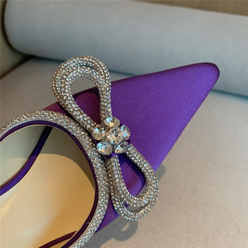 & Rhinestone bow half drag high heels