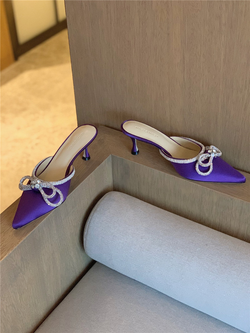 & Rhinestone bow half drag high heels