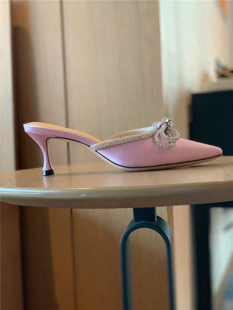 & Rhinestone bow half drag high heels