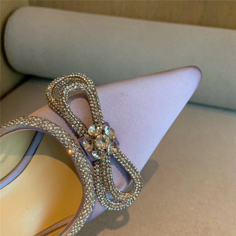 &  Rhinestone bow half drag high heels