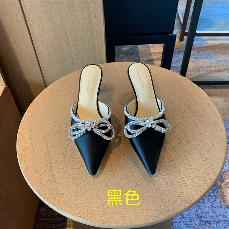 & Rhinestone bow half drag high heels