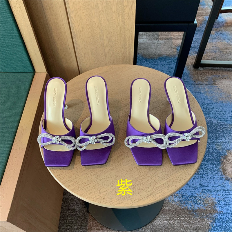 &  Rhinestone bow high-heeled slippers