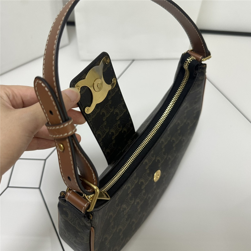 Ce1i*e ava triomphe bag dupe