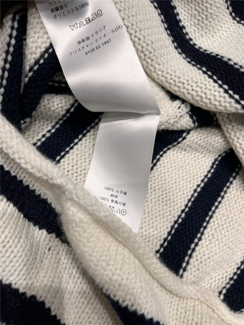 D10r cashmere knitted striped sweater