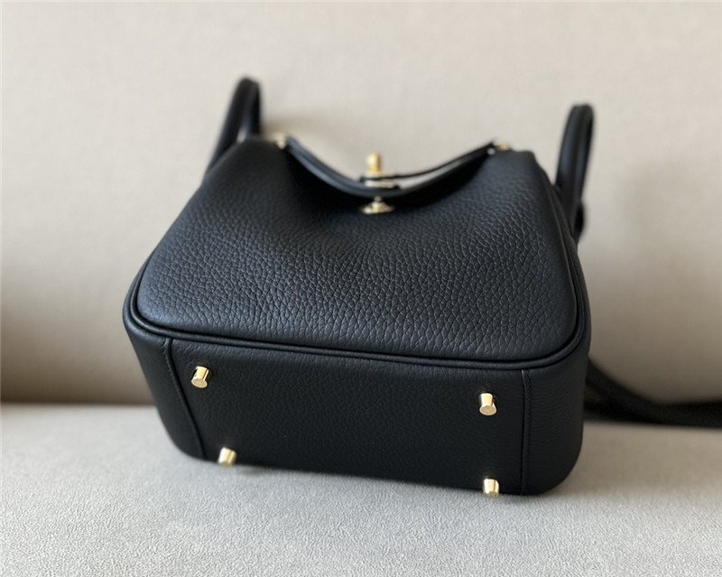 H**me5 mini lindy bag black