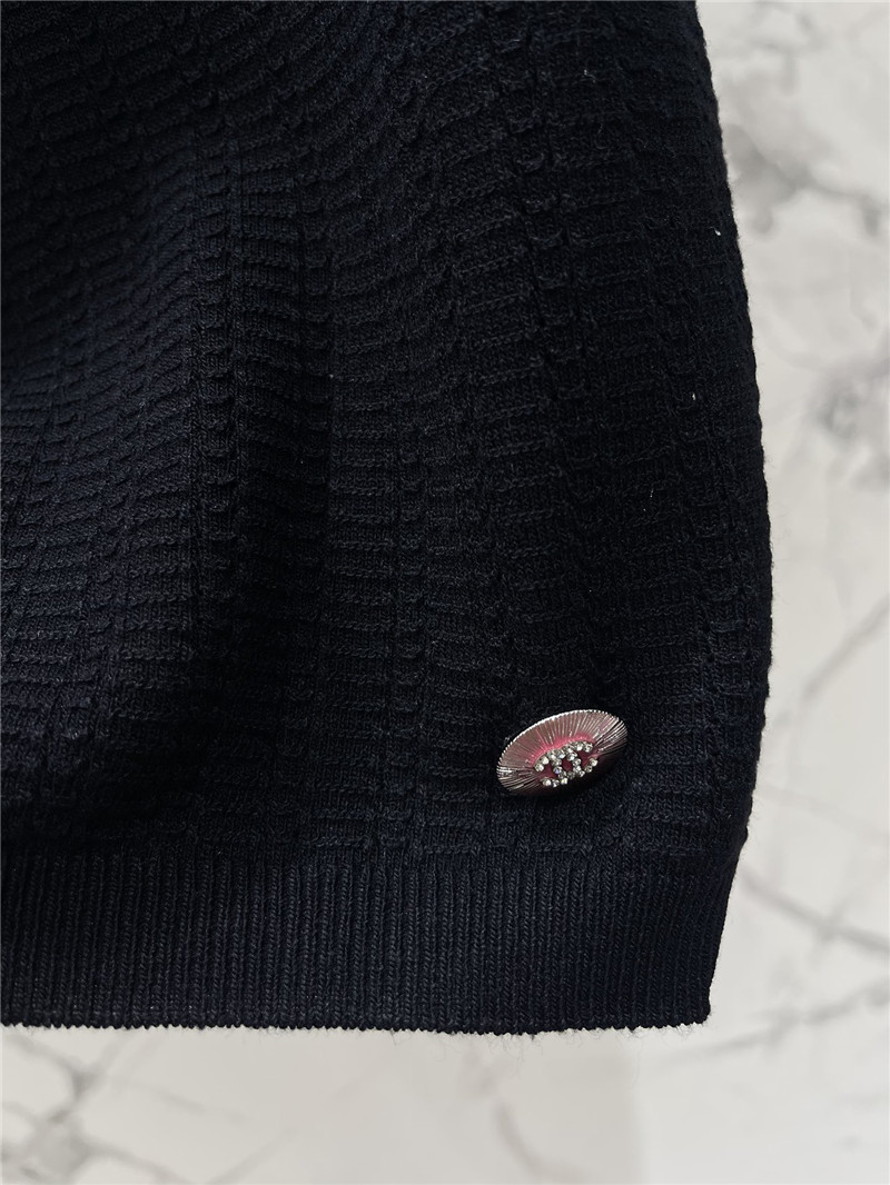 Ch**el knitted camisole vest