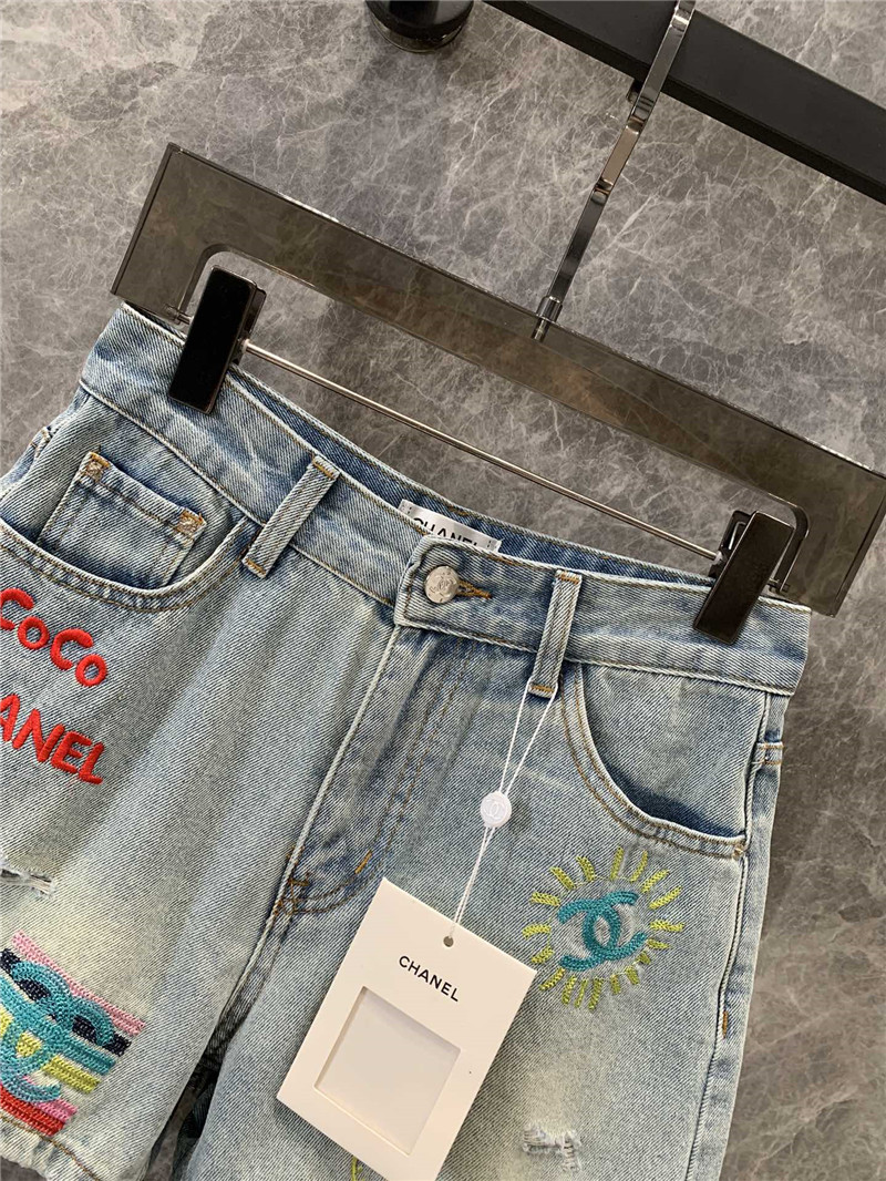 Ch**el logo denim shorts