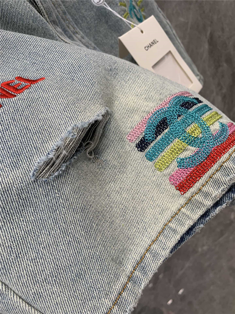 Ch**el logo denim shorts