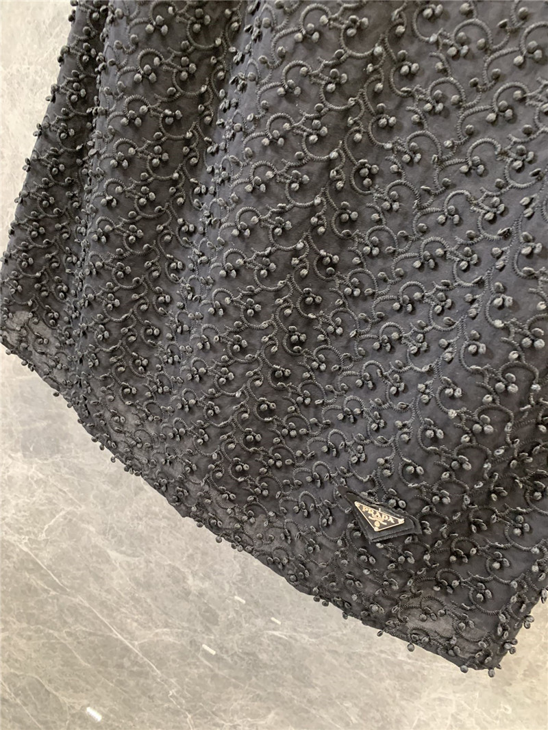 Pra*a sleeveless top