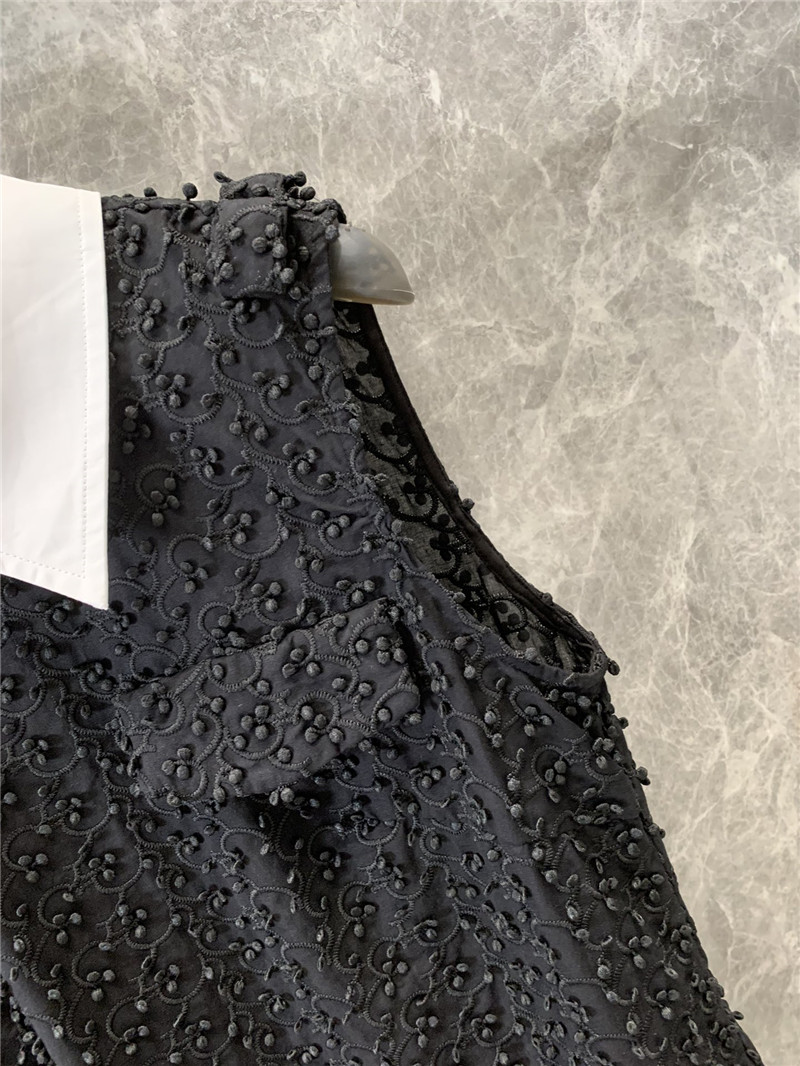 Pra*a sleeveless top