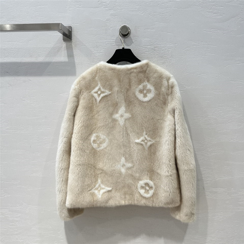 l0vis Vvtt0n lv short mink jacket