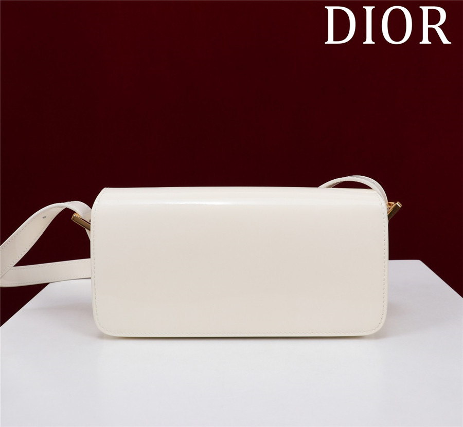 miss D10r flap bag