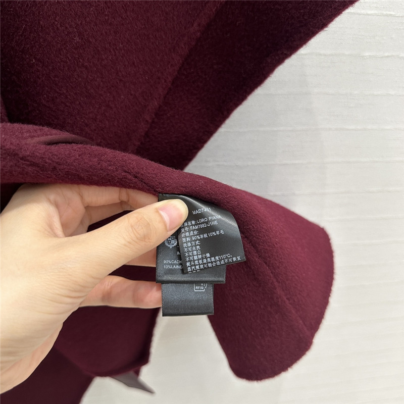 L0r0 P1ana cashmere cape coat