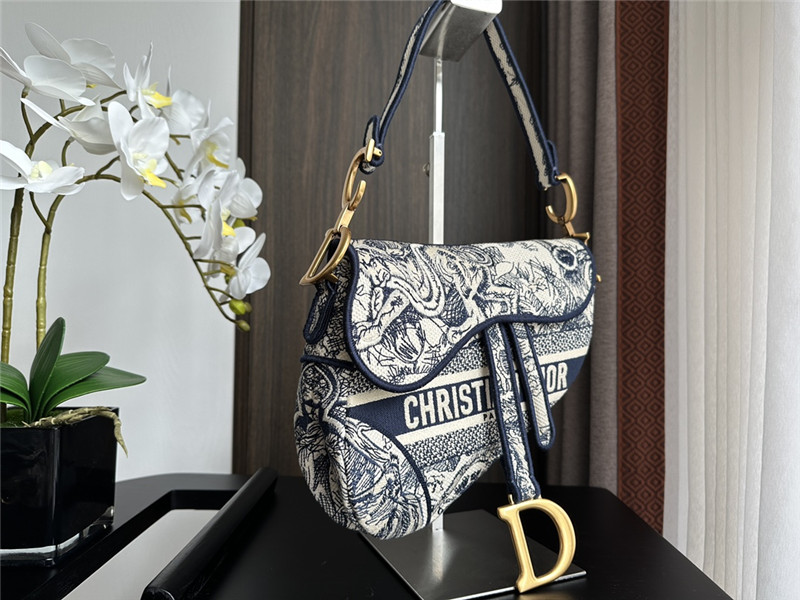 D10r dark blue embroidered denim saddle bag