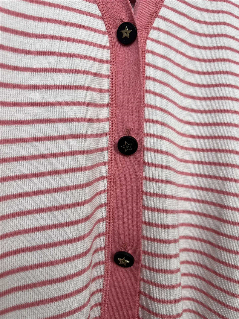 D10r cd striped five-pointed star button knitted cardigan