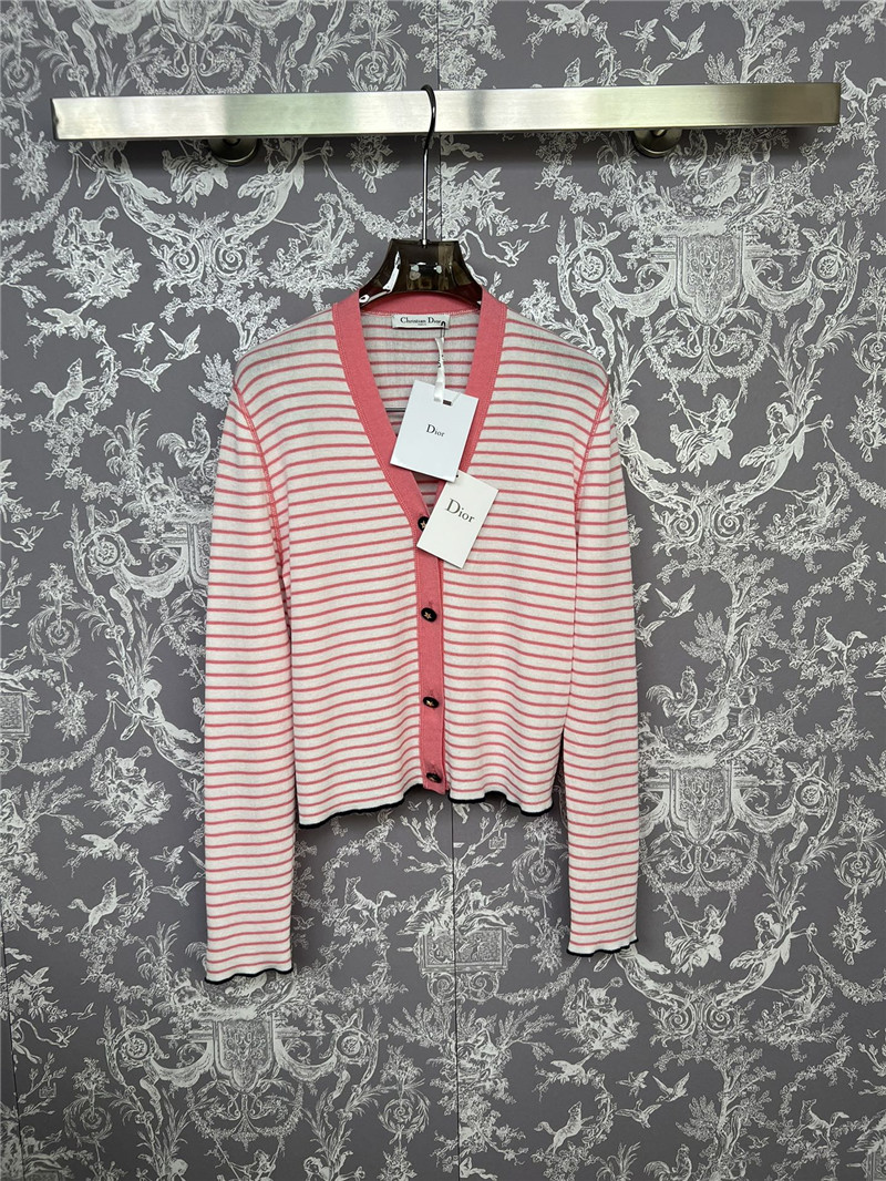 D10r cd striped five-pointed star button knitted cardigan