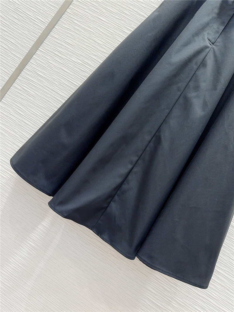 Pra*a mid-century style skirt