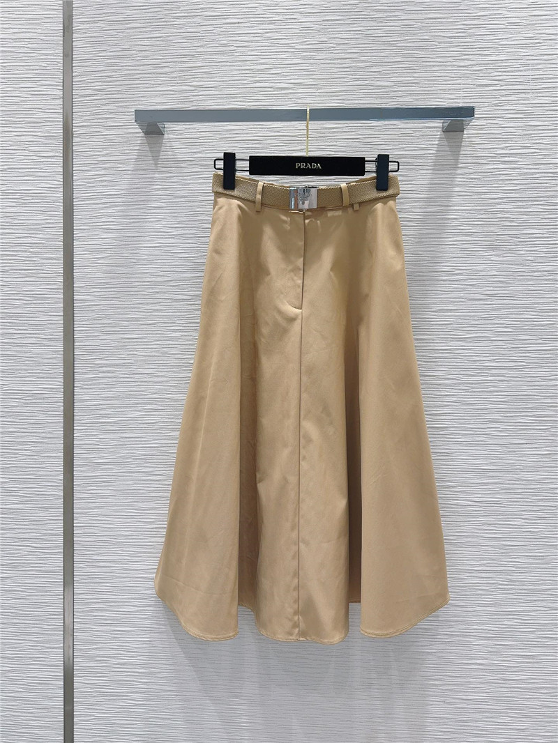 Pra*a mid-century style skirt