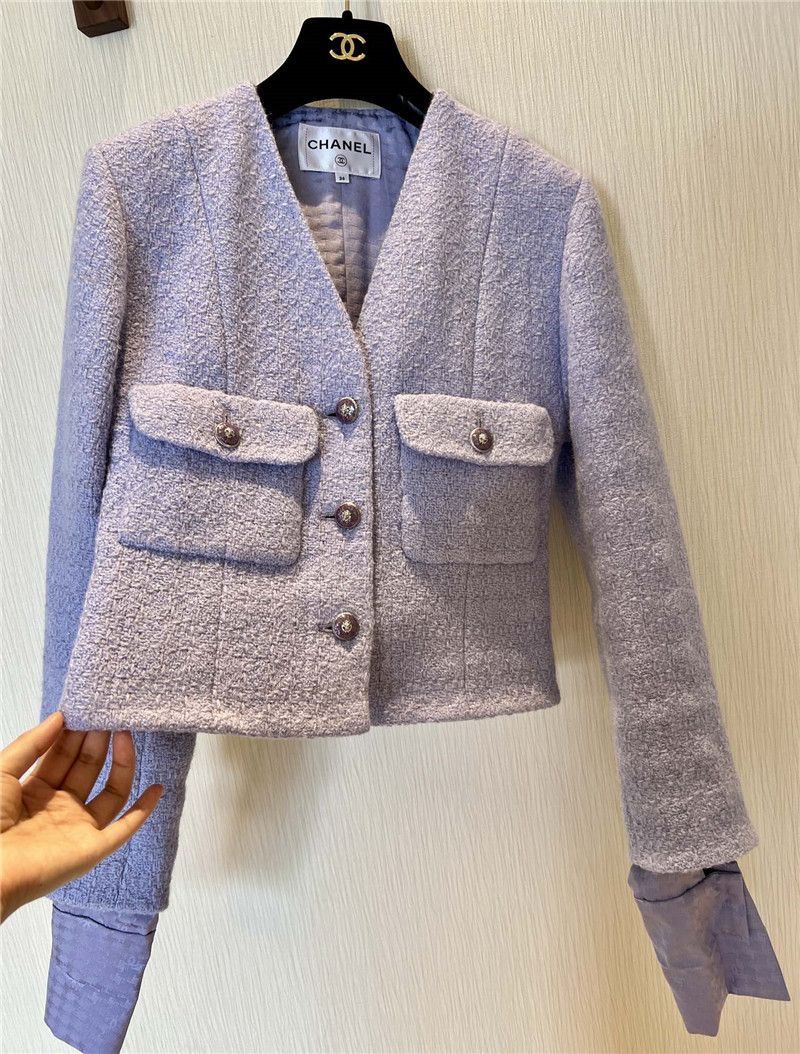 Ch**el v-neck classic tweed jacket