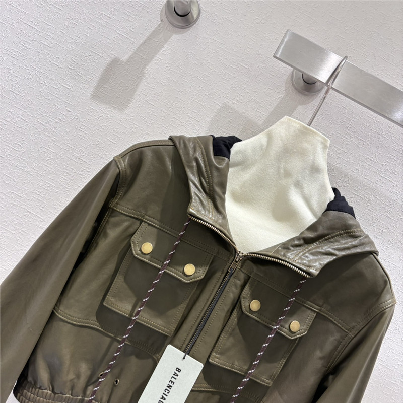 Ba1en*iaga hooded cropped sheepskin jacket