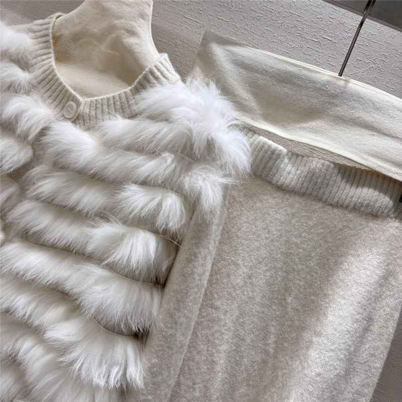 Wool fox fur top coat wool skirt suit