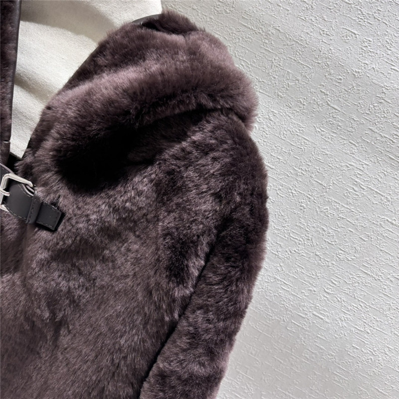 H**me5 short shearling jacket