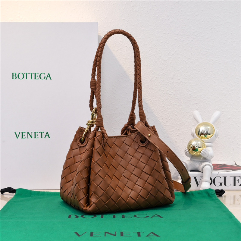 b0tt*ga Ven*ta parachute leather shoulder bag