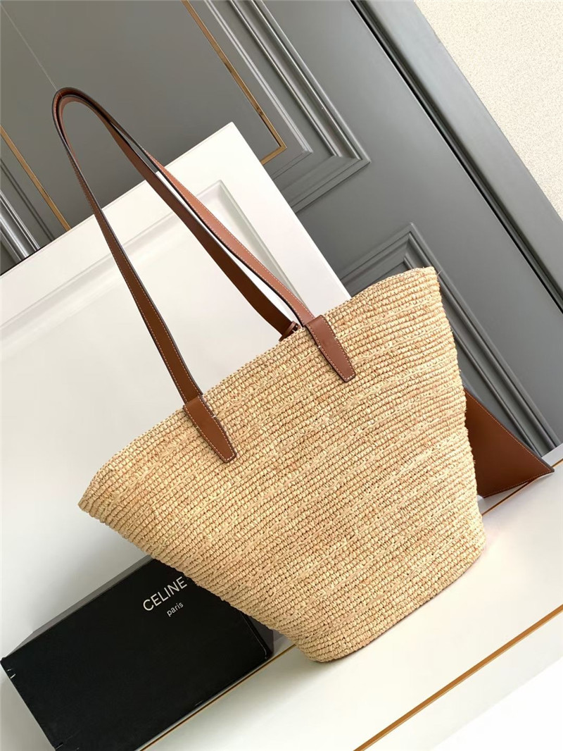 Ce1i*e classic panier bag in raffia and calfskin
