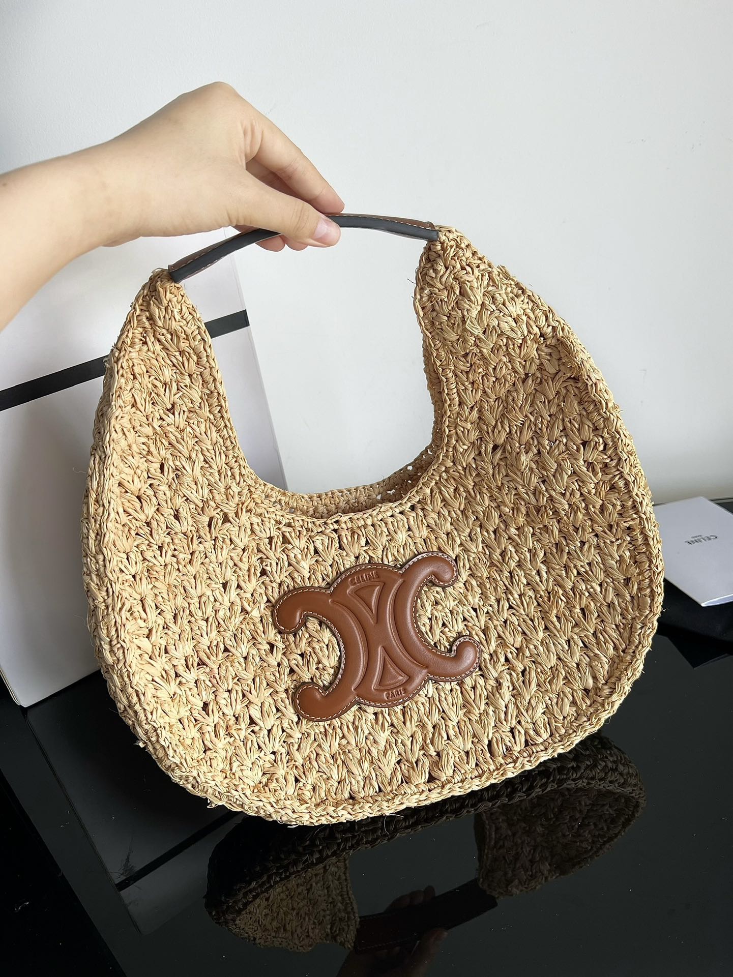Ce1i*e raffia calfskin triomphe panier hobo bag