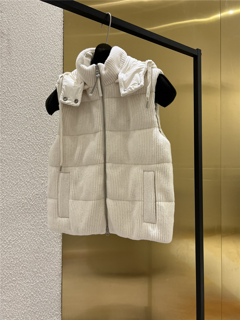 BC cashmere hooded vest