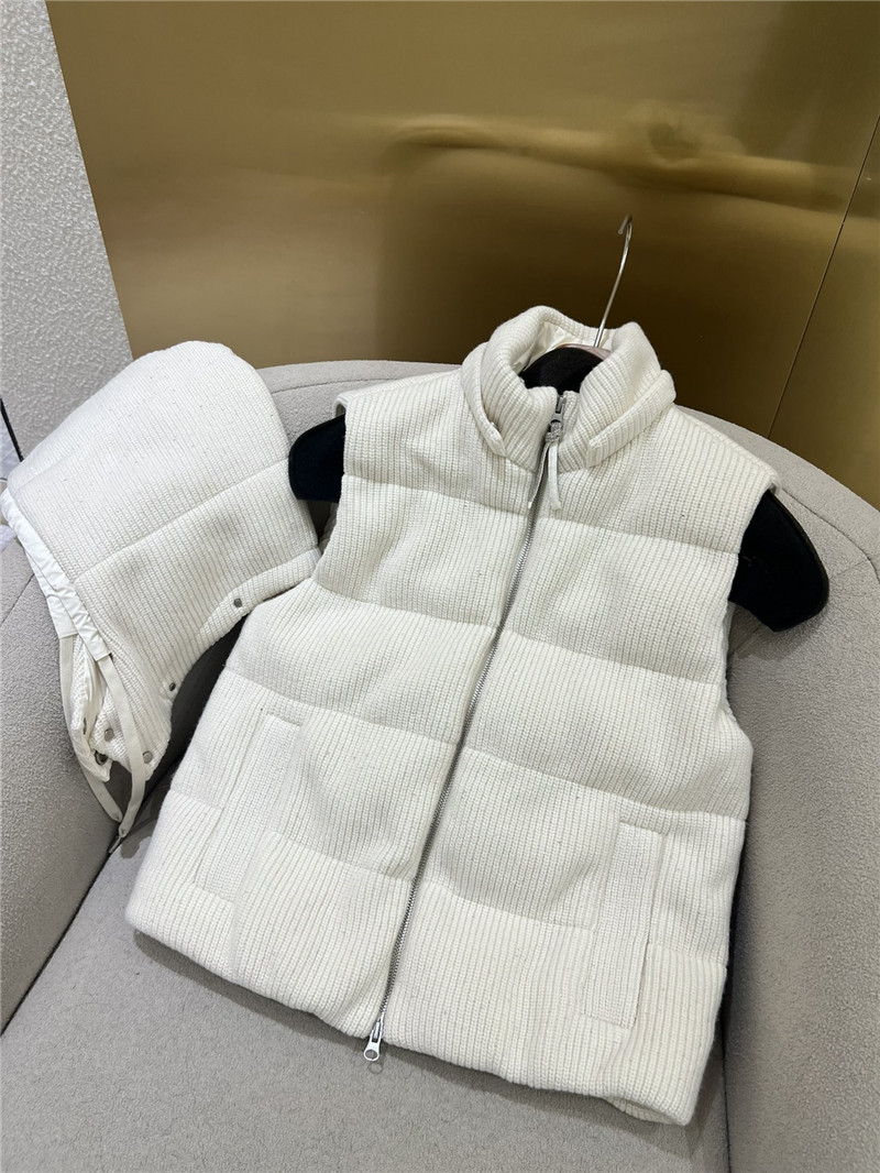 BC cashmere hooded vest