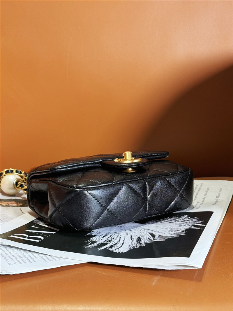 Ch**el pearl black classic cf bag small