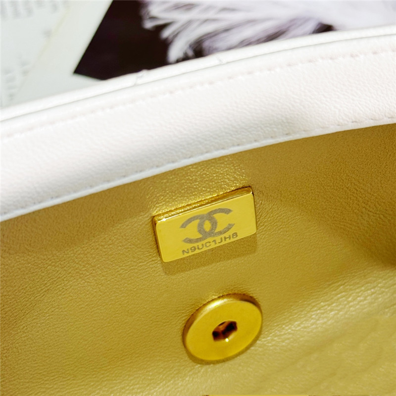 Ch**el pearl white classic cf bag small