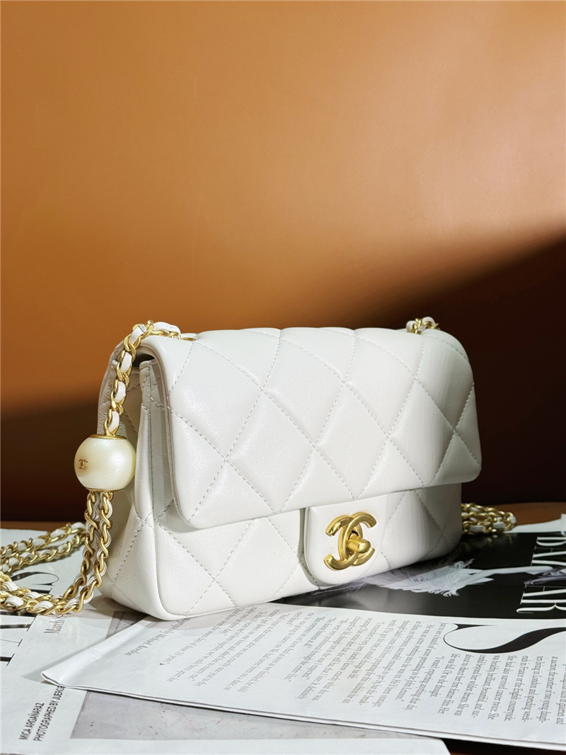 Ch**el classic pearl white cf bag
