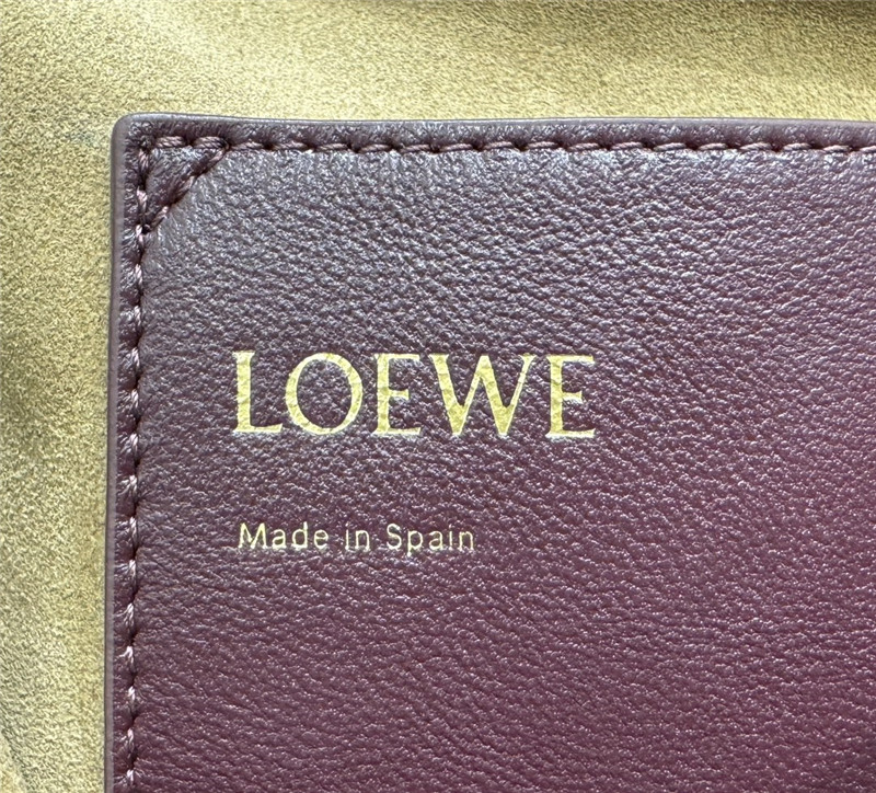 L0ew* flamenco wine red leather bag