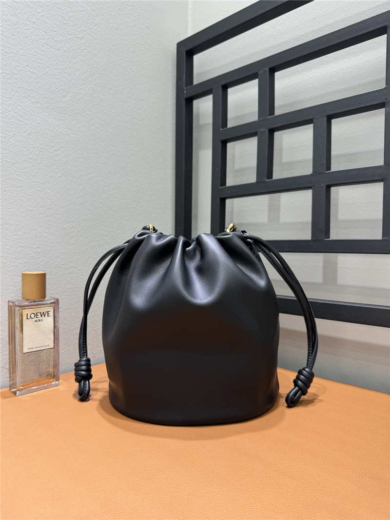 L0ew* flamenco black leather bag