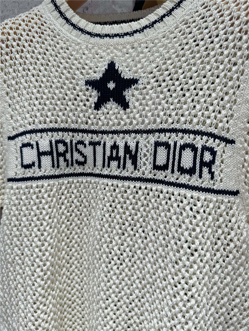 D10r puff sleeve sweater