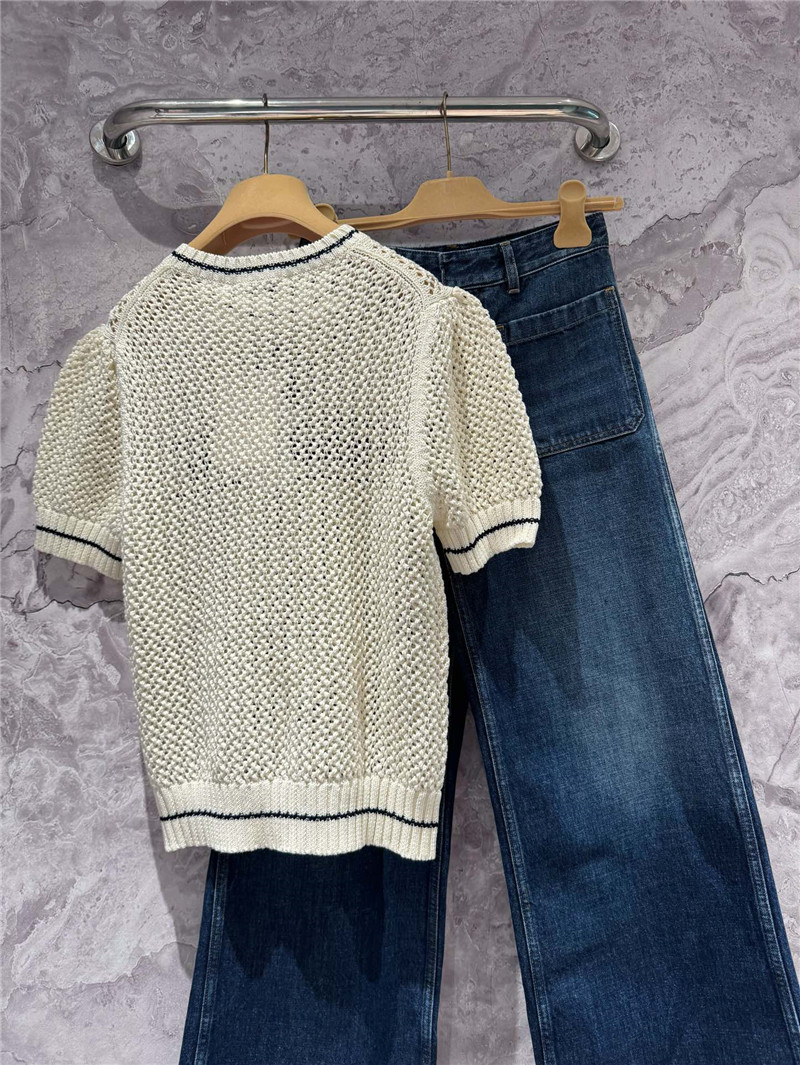 D10r puff sleeve sweater