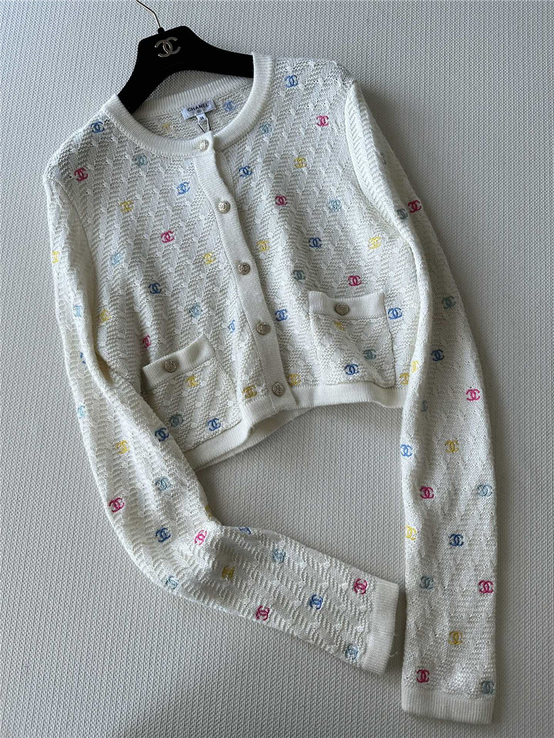 Ch**el color Ch**el embroidery cardigan