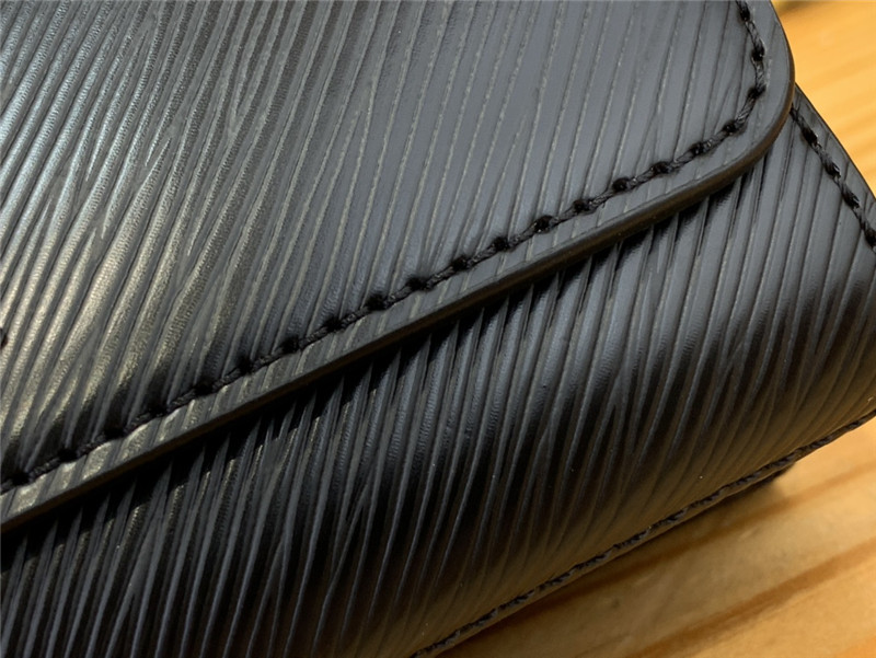 l0vis Vvtt0n lv twist west pochette black