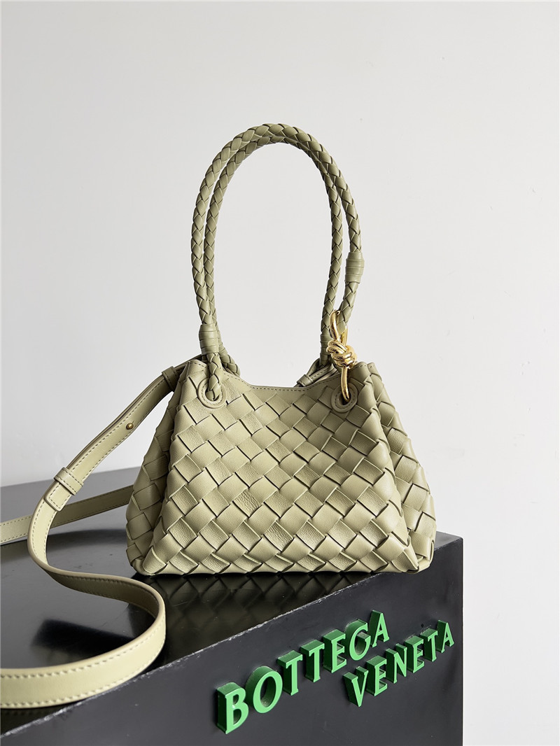 b0tt*ga Ven*ta small andiamo parachute bag in green
