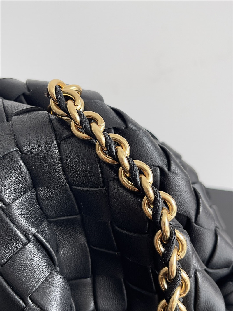 b0tt*ga Ven*ta lauren clutch