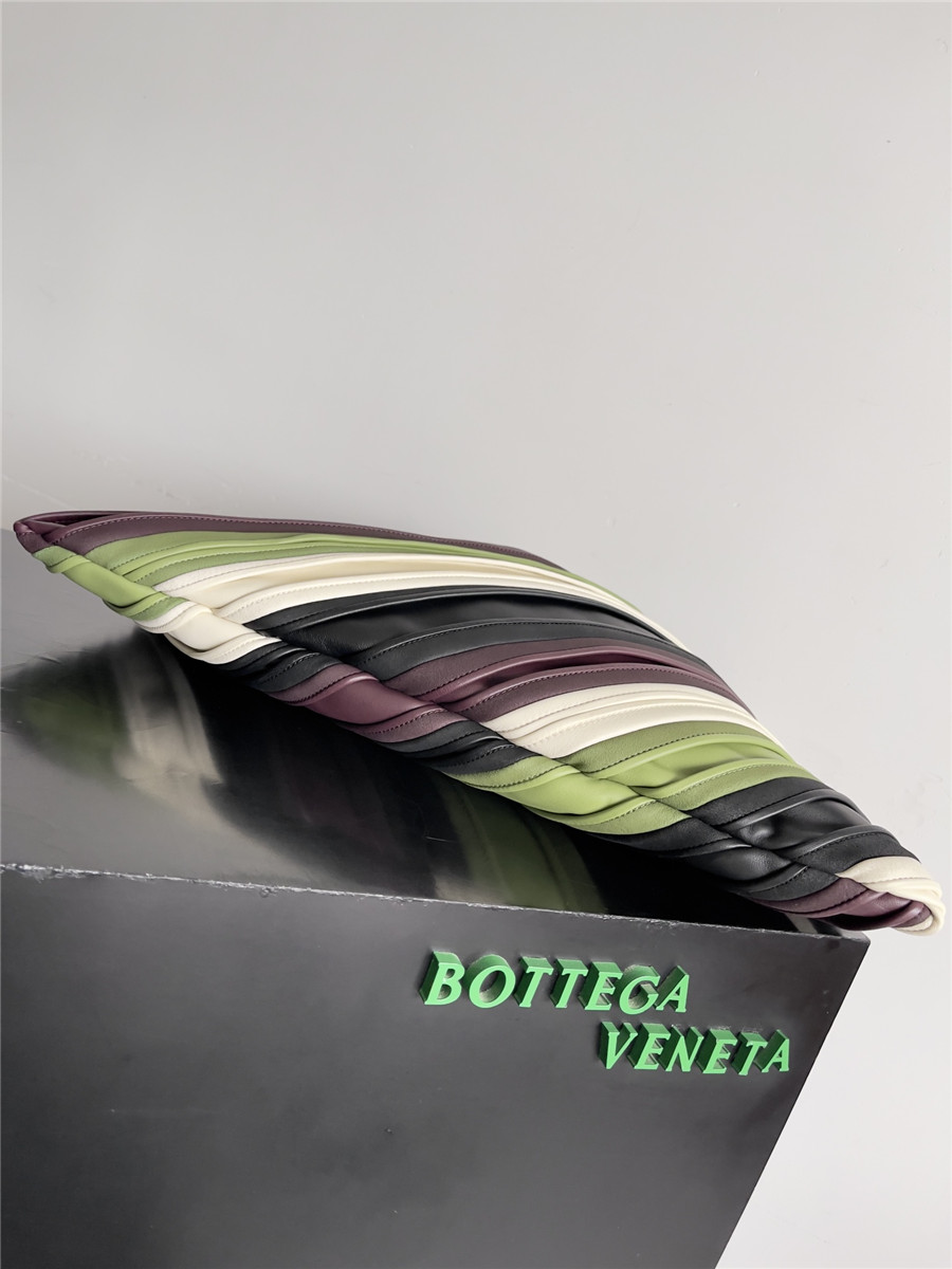 b0tt*ga Ven*ta hop large leather tote bag