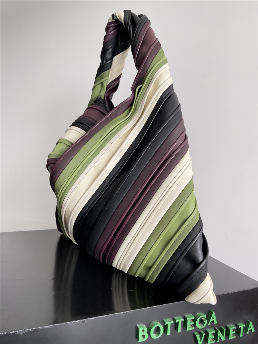 b0tt*ga Ven*ta hop large leather tote bag